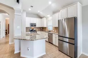 705 Lovebird Ln, Little Elm, TX 75068 - Photo 12