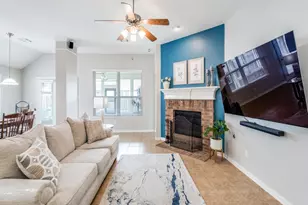 705 Lovebird Ln, Little Elm, TX 75068 - Photo 10