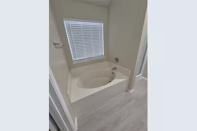 1001 Rock Springs Drive, Burleson, TX 76028 - Photo 14