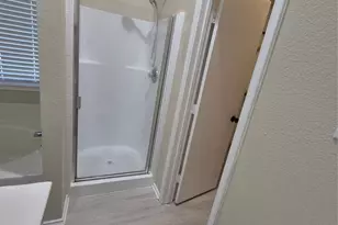 1001 Rock Springs Dr, Burleson, TX 76028 - Photo 16