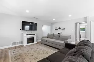 306 Amoret Cir, Anna, TX 75409 - Photo 4