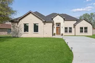 3007 Preston Club Dr, Sherman, TX 75092 - Photo 2