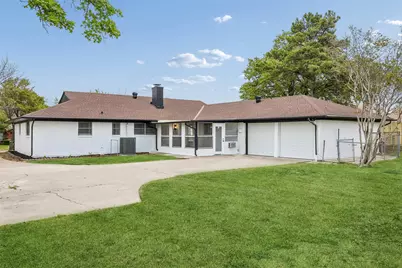 1702 Northcrest Drive, Arlington, TX 76012 - Photo 32