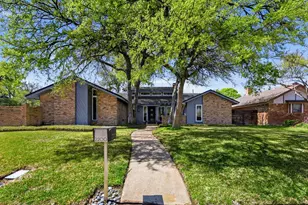 2200 Rockbrook Ct, Arlington, TX 76006 - Photo 4