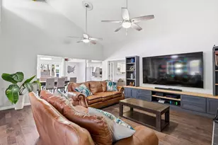 2200 Rockbrook Ct, Arlington, TX 76006 - Photo 8