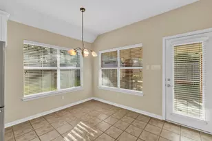 6705 Marie Weldon Ct, Arlington, TX 76001 - Photo 10