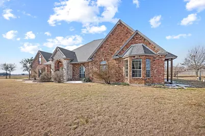 820 Alysa Ln Lane, Waxahachie, TX 75167 - Photo 2