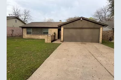 2512 Colleen Drive, Arlington, TX 76016 - Photo 1