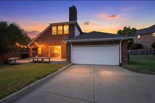 100 Shumard Ct, Irving, TX 75063 - Photo 2