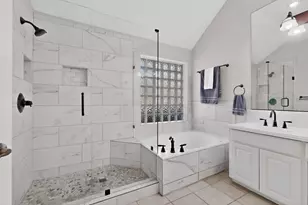 100 Shumard Ct, Irving, TX 75063 - Photo 18