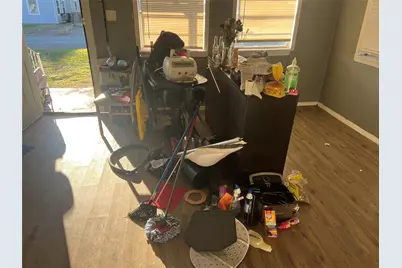 4509 Sandage Avenue, Fort Worth, TX 76115 - Photo 10