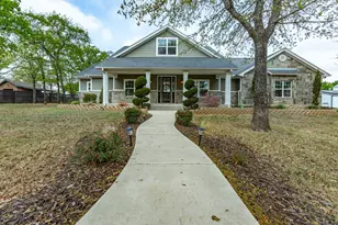 299 Briar Creek Ln, Bowie, TX 76230 - Photo 4