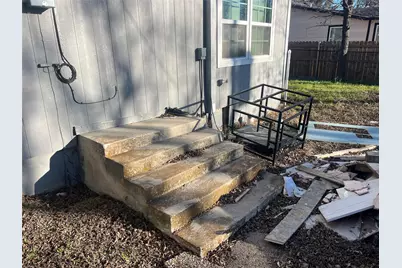 3116 6th Avenue, Fort Worth, TX 76110 - Photo 6