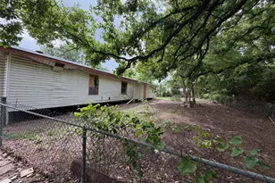1005 Cove Dr, West Tawakoni, TX 75474 - Photo 4