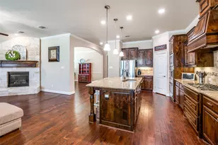 2721 Driftwood Crk Trl, Celina, TX 75078 - Photo 4