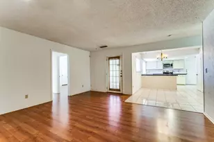 1919 J J Pearce Dr, Richardson, TX 75081 - Photo 2