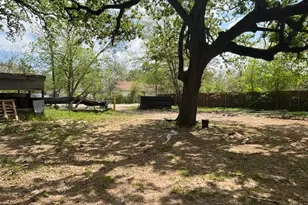 10703 Eastham St, Dallas, TX 75217 - Photo 10