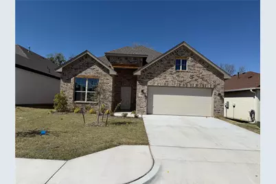 408 Clark Avenue, Weatherford, TX 76085 - Photo 1