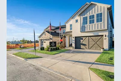 2313 Peters Colony Drive, Little Elm, TX 75036 - Photo 2