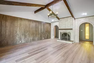 1417 Tarver Rd, Burleson, TX 76028 - Photo 14