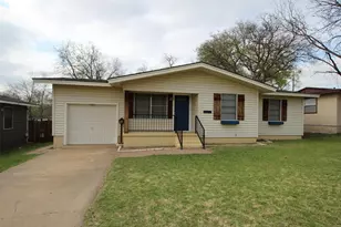 1921 Deborah Dr, Sherman, TX 75090 - Photo 1