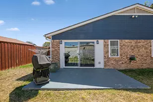 5911 Dangerfield Ct, Arlington, TX 76017 - Photo 24