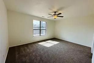 421 Sandy Creek Dr, Fort Worth, TX 76131 - Photo 18