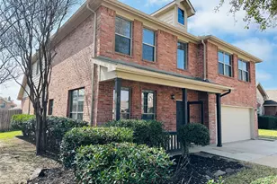 421 Sandy Creek Dr, Fort Worth, TX 76131 - Photo 2