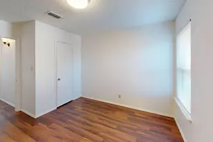 410 Bryan St, Denton, TX 76201 - Photo 8