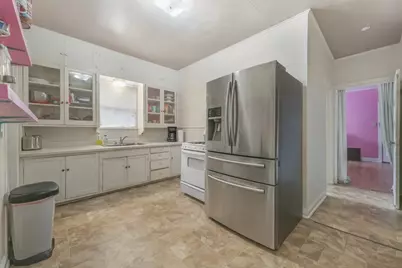 404 S Morris Street, Gainesville, TX 76240 - Photo 4