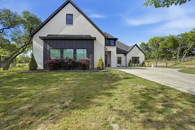 305 Glade Valley Road, Azle, TX 76020 - Photo 2