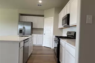 517 River Rdg Dr, Princeton, TX 75071 - Photo 4