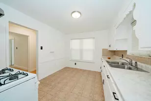 1802 Las Cruces Ln, Dallas, TX 75217 - Photo 12