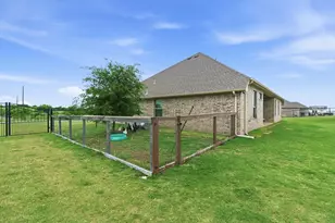 8600 County Rd 1229, Godley, TX 76044 - Photo 32