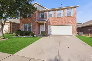 4328 Highgate Rd, Fort Worth, TX 76244 - Photo 2