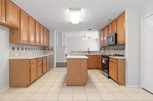 2425 Brycewood Ln, Plano, TX 75025 - Photo 12