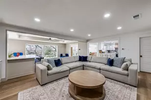 4316 Springbranch Dr, Benbrook, TX 76116 - Photo 6