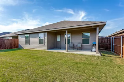 605 Basteen Lane, Justin, TX 76247 - Photo 22