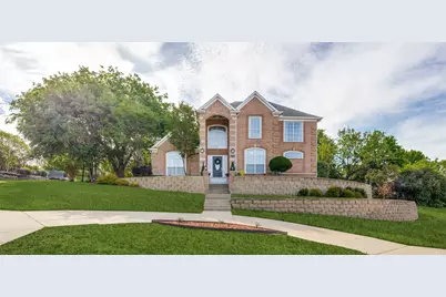 8678 Glen Hollow Drive, Fort Worth, TX 76179 - Photo 2