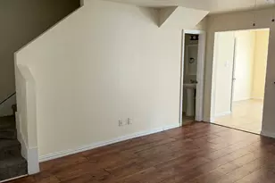 512 Bellevue Ln, Arlington, TX 76012 - Photo 4