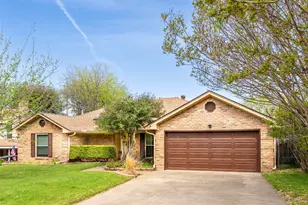 7505 Patsy Ct, Arlington, TX 76016 - Photo 2