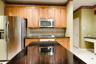 9033 Portage Ln, Plano, TX 75024 - Photo 10