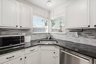 1329 Ridge Dr, Midlothian, TX 76065 - Photo 10