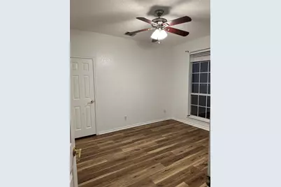 2057 Sailmaker Drive, Lewisville, TX 75067 - Photo 4