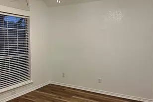 2057 Sailmaker Dr, Lewisville, TX 75067 - Photo 2