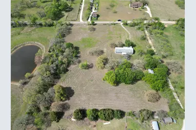 7817 County Road 1204, Rio Vista, TX 76093 - Photo 16