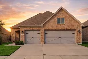 9613 Oxbow Ln, Little Elm, TX 75068 - Photo 2