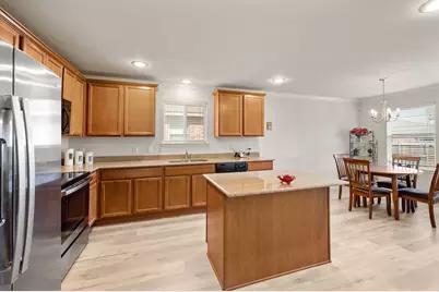 704 Bastrop Drive, Arlington, TX 76002 - Photo 4