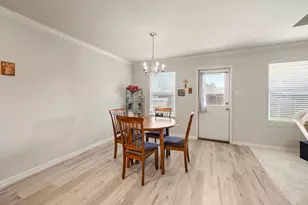 704 Bastrop Dr, Arlington, TX 76002 - Photo 26