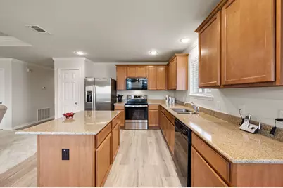 704 Bastrop Drive, Arlington, TX 76002 - Photo 2